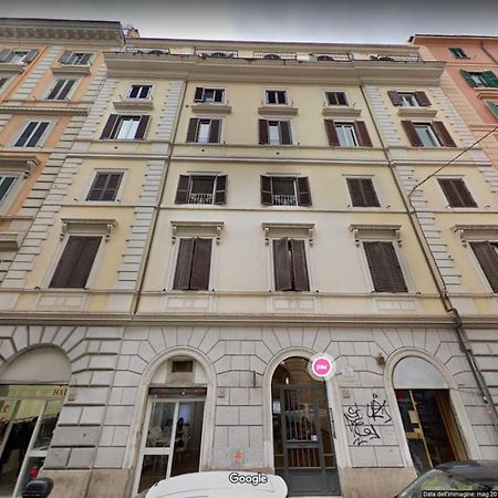 Apartmán Domus Termini Řím Exteriér fotografie