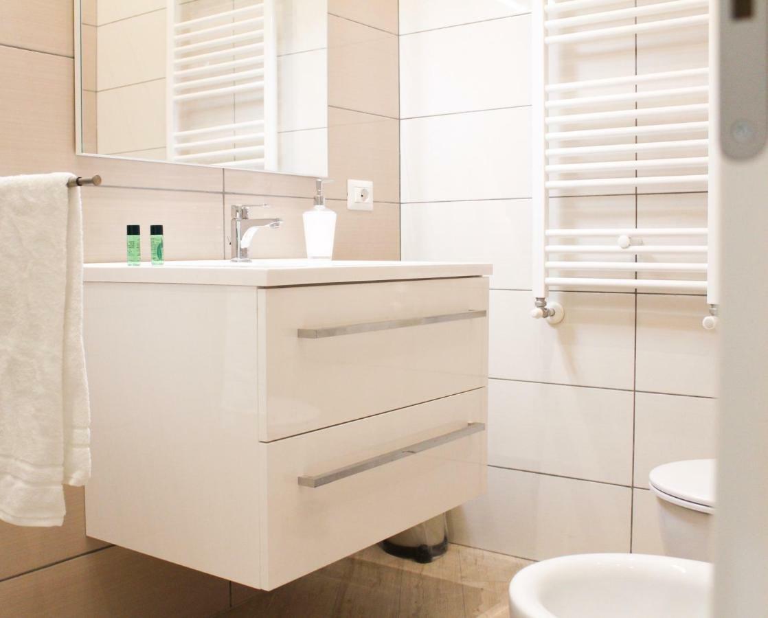 Apartmán Domus Termini Řím Exteriér fotografie