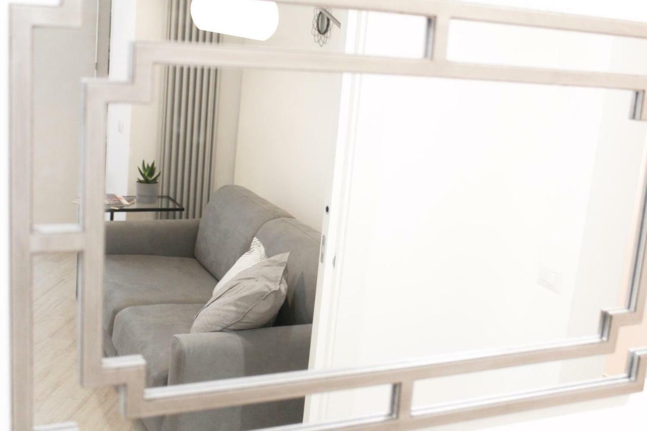 Apartmán Domus Termini Řím Exteriér fotografie